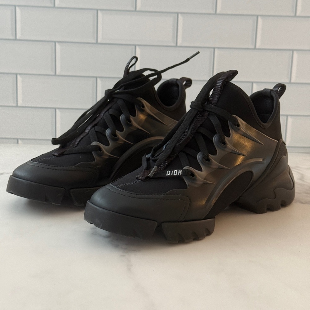 Women’s Dior D-Connect Sneakers